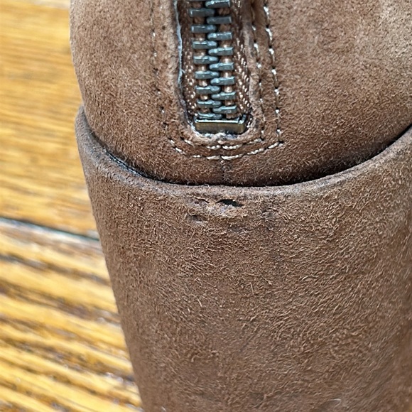 Lucky Brand LK Ravynn style leather suede booties.  Great condition. Size 8.5. - Picture 11 of 13